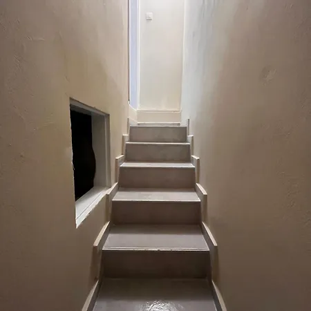 בית נופש Alachouzos Homes *